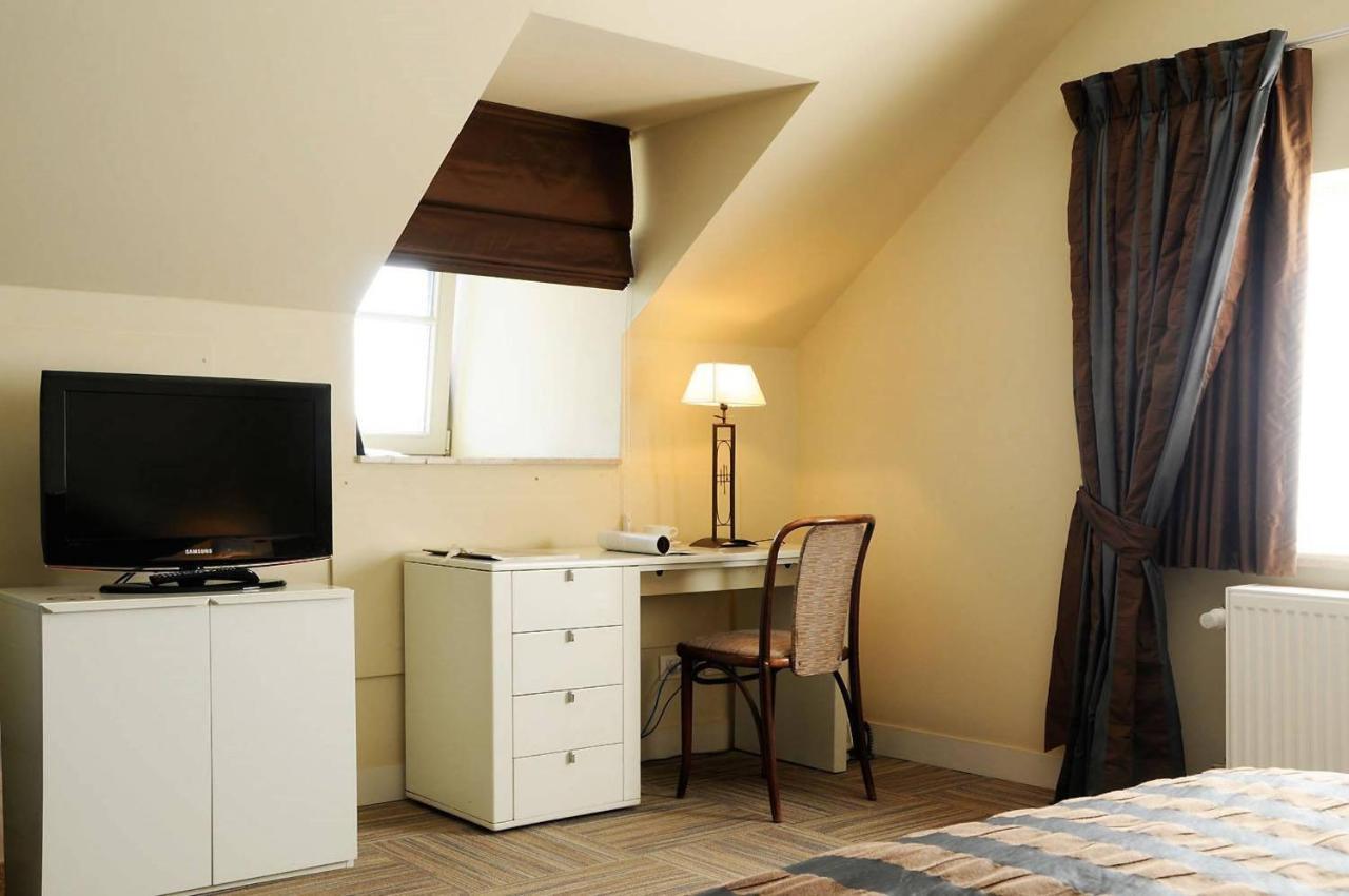 Hotel Salons De Vrede Ichtegem Zewnętrze zdjęcie